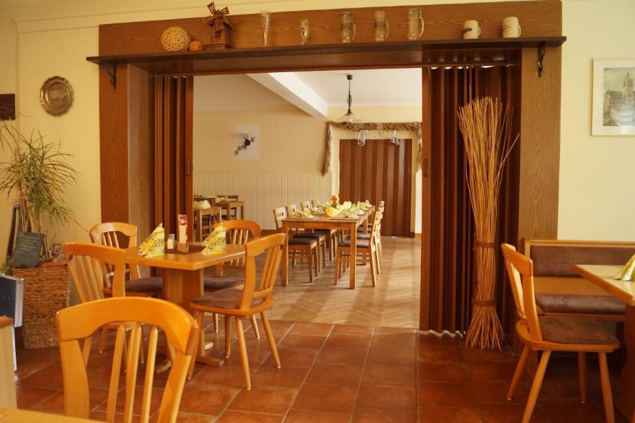 Hotel Berggasthof Beckenbergbaude Eibau Zewnętrze zdjęcie